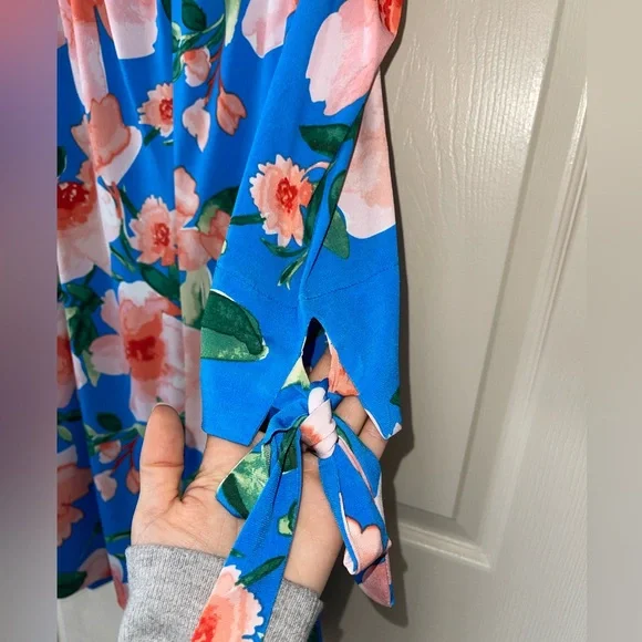 Vince Camuto Off Shoulder Floral Dress - Picture 6 of 7